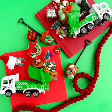 Earthgrown Kiddoughs - Garbage Truck Play Kit - Holiday Edition