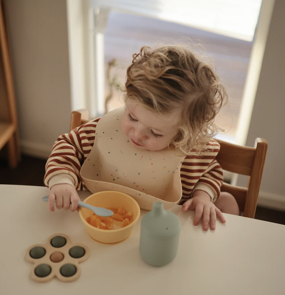 mushie Silicone Baby Feeding Spoons | 2 Pack (Dried Thyme/Natural)